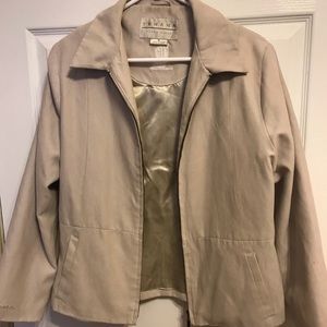 Tehama Jacket Suede